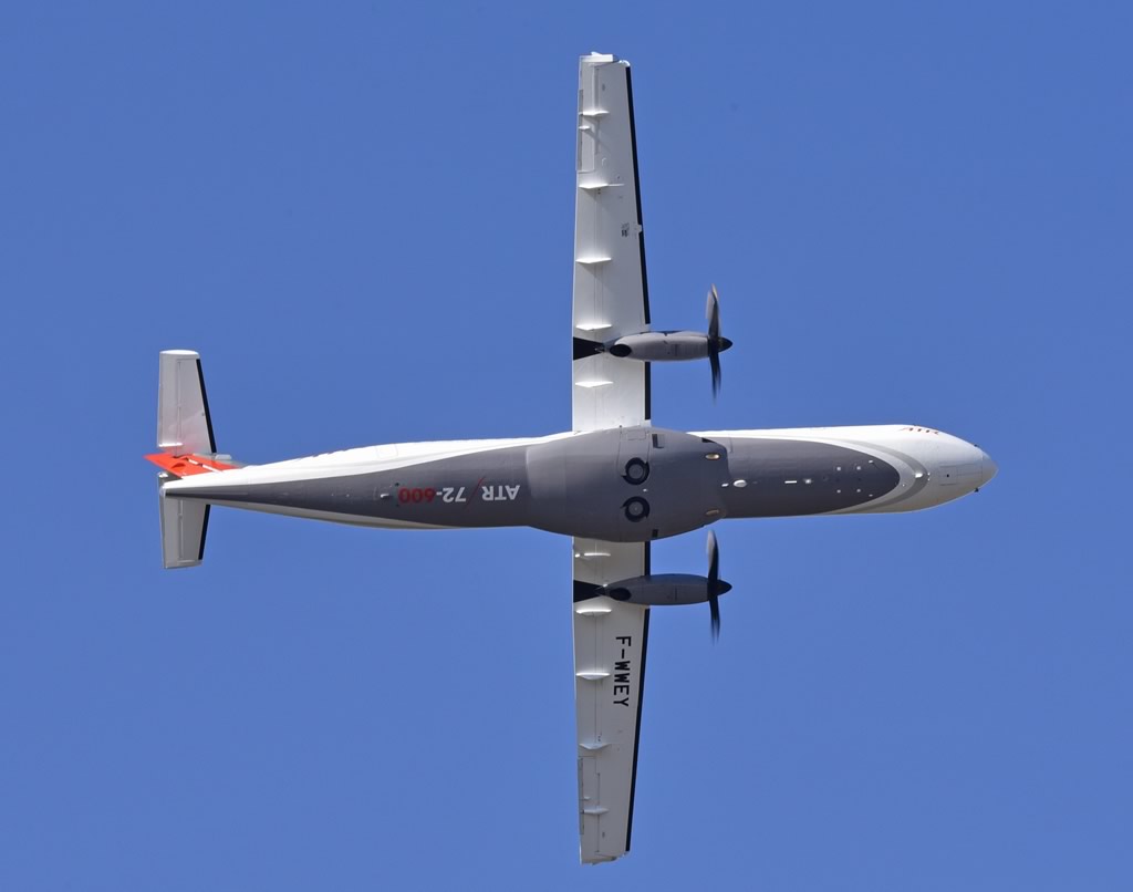 Under fuselage view of ATR 72-600, Registration F-WWEY seen under the wing